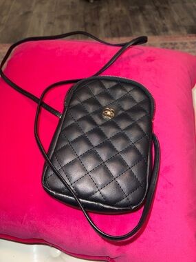 Quilted Black Crossbody Bag with Gold Accent